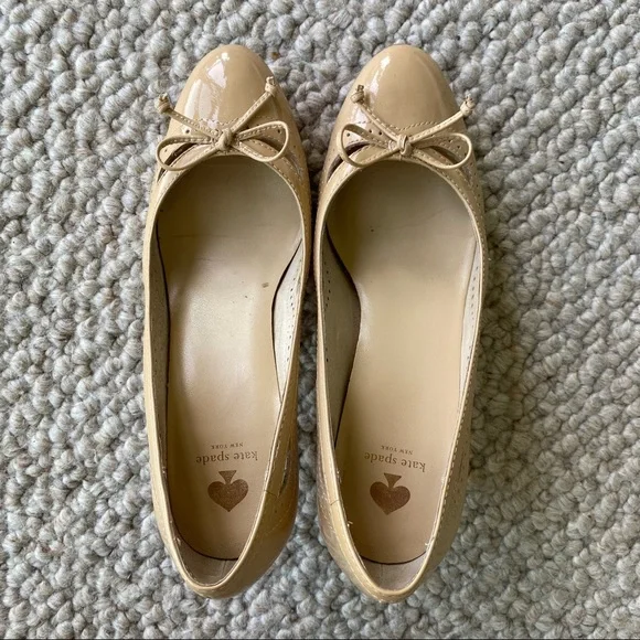 Kate Spade Size 8 Patent Leather Heels - Picture 2 of 8